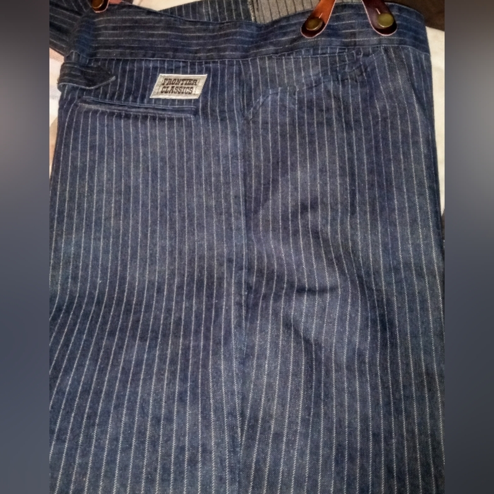Navy Frontier Classics Pinstripe Vest, Trousers, and Suspenders - Picture 4 of 7